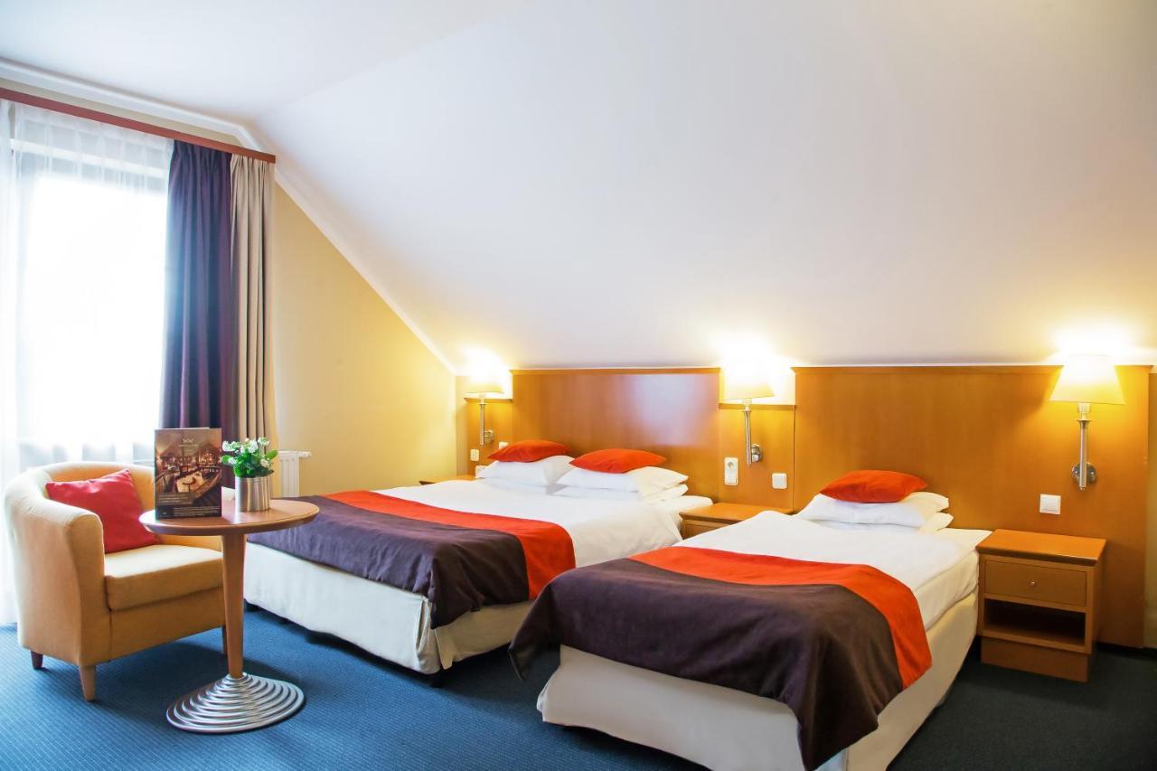 Hotel Klewinowo Conference & Spa Exteriör bild