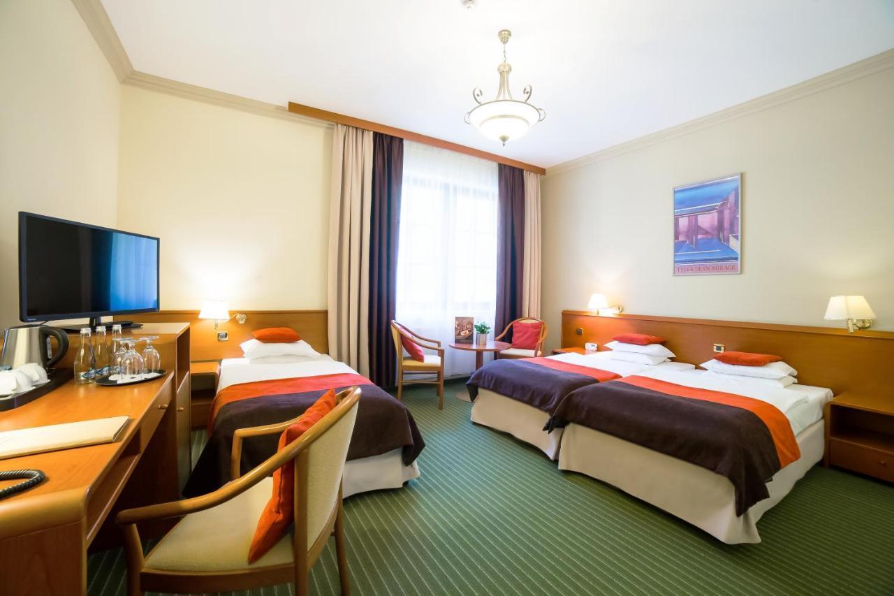 Hotel Klewinowo Conference & Spa Exteriör bild